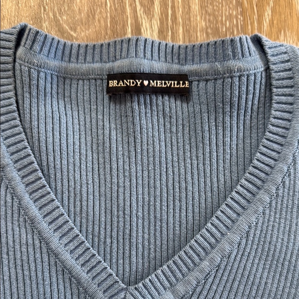 Brandy Melville V-Neck Sweater - Picture 2 of 4